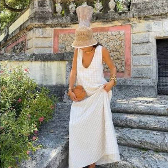 Puka Gili Dress in Beige Check - Picture 3 of 6